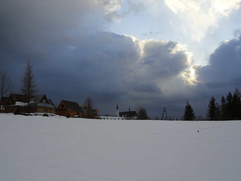 DSC01538 01.JPG - Rövid séta Cyrhlán. 